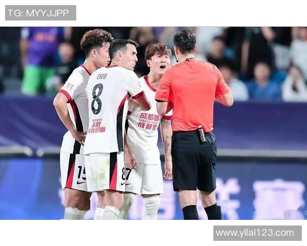 足球明星吸毒丑闻震惊全球道德底线引发社会广泛关注